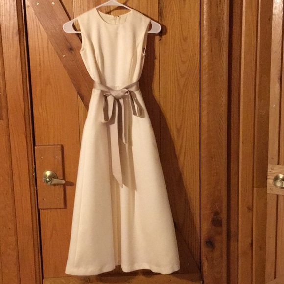 Vera Wang Other - Vera Wang flower girl dress girls size10